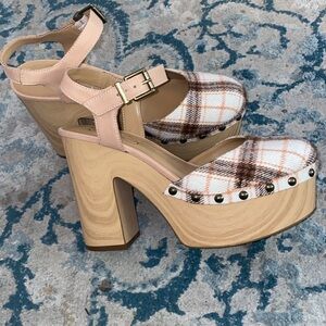 Brand New Jessica Simpson Platforms